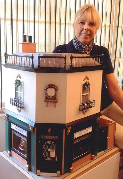 Christel Famelaer dolls' house competition