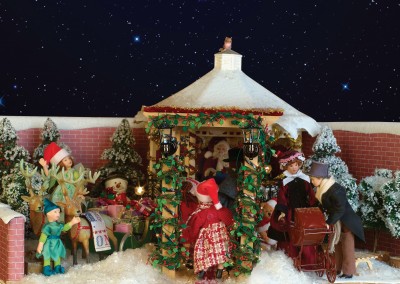 http://www.youtube.com/user/dollshouseemporium/videos?view=0