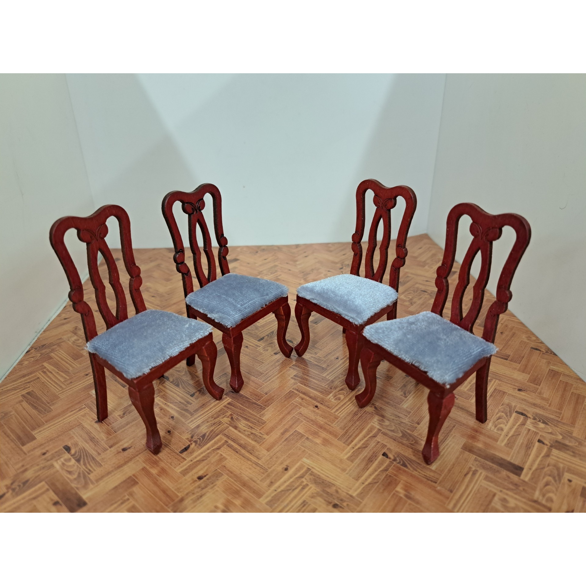 Streets Ahead Oval Dining Table and Four Chairs ***SECONDS***