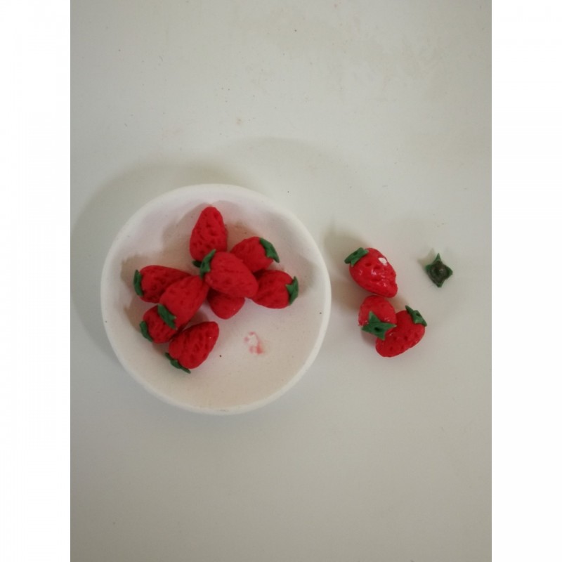 Strawberries on a Plate ***SECONDS***