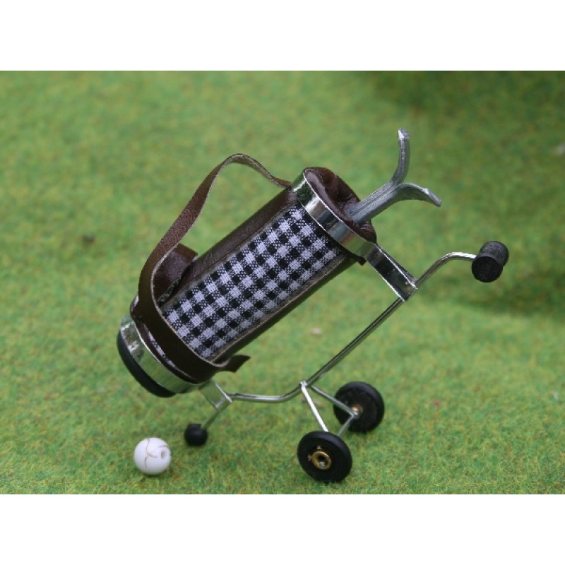 Checked Golf Caddy in Black