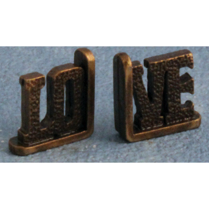 LOVE Bookends