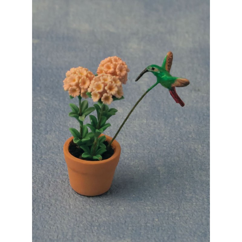 Babettes Miniaturen Rose Bush with bird
