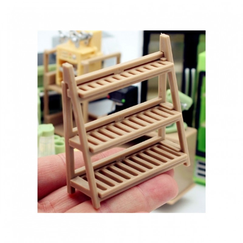 Gardening shelves